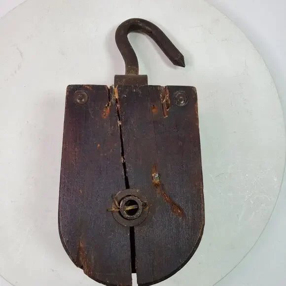 Antique Primitive Wood Pulley Single Wheel Barn Pulley - Picture 9 of 10